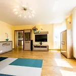Victus Apartamenty, Valentine