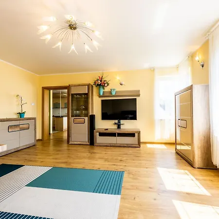 Victus Apartamenty, Valentine